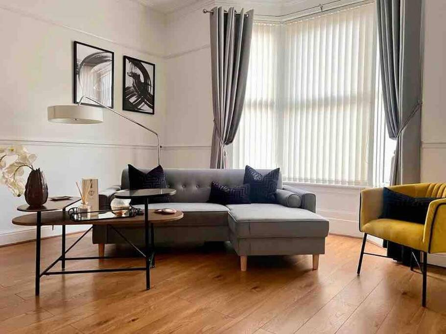 ליברפול Anfield Home Sleeps 5 Close To Lfc Free Parking מראה חיצוני תמונה